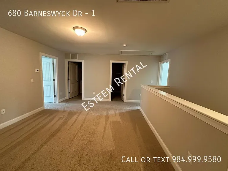 680 Barneswyck Dr #1 — Photo 10
