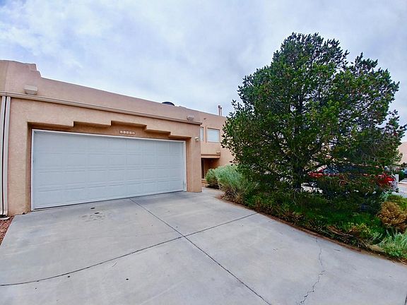 2nd image of 11308 Campo Del Oso Ave NE
