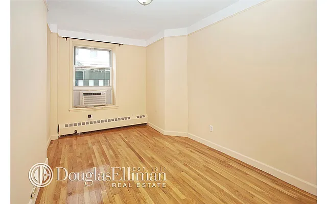 Rented by Douglas Elliman | media 10