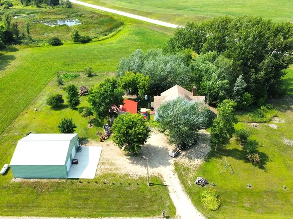 34791 390th Ave, Richville, MN 56576