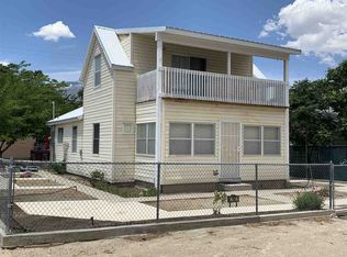 705 C St, Hawthorne, NV 89415