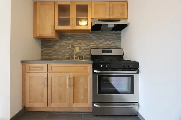 Rented by Compass | media 13