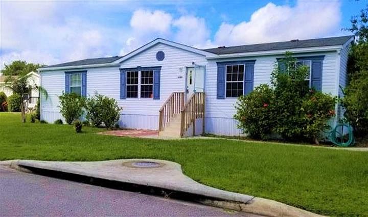 1st image of 3426 Sedgefield Dr