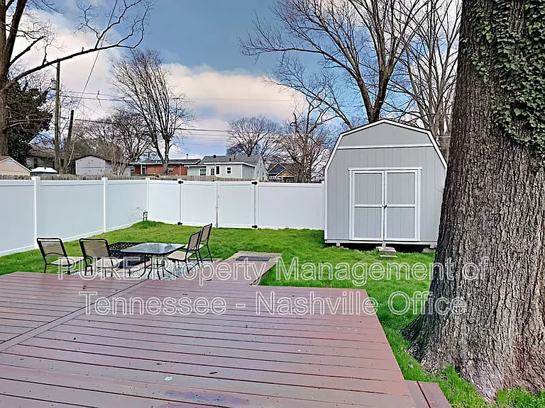 303 Gatewood Ave — Photo 26