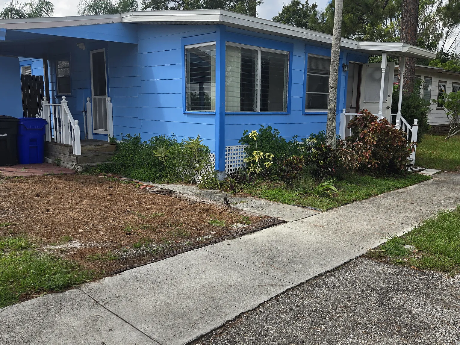 2054 Kurtz St — Photo 1