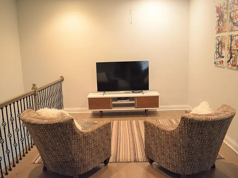 85 Camp Ave #5F — Photo 13