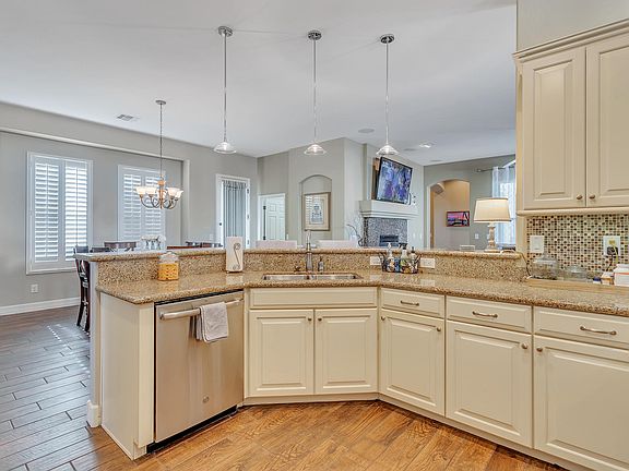 5th image of 20754 W SUNRISE Court