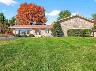 317 E Clover Ln, Bloomington, IN 47408