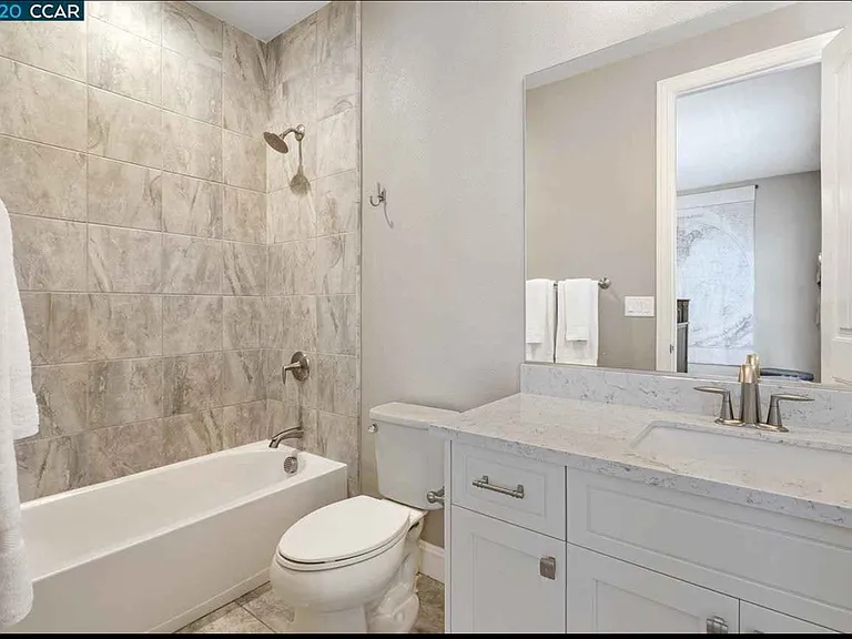 2049 Elderberry Dr — Photo 26