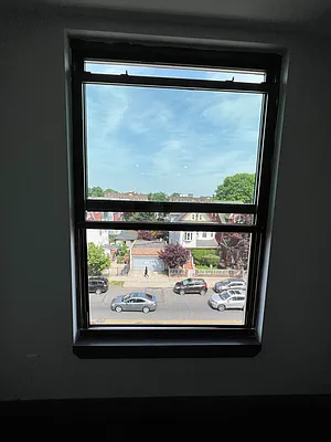 Rented by Delmark Realty LLC | media 4