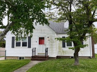 2956 Fortesque Ave, Oceanside, NY 11572