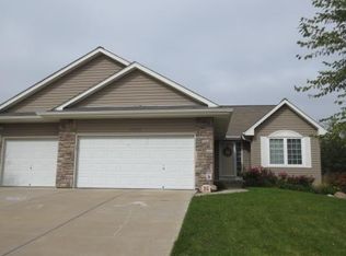 19604 Poppleton Ave, Omaha, NE 68130