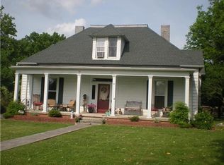 2244 Old Washington Rd, Cedar Hill, TN 37032