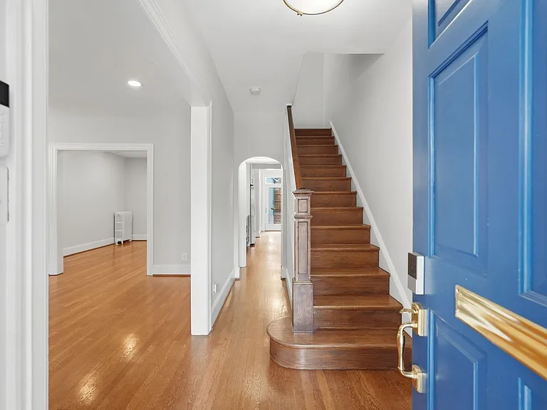 3839 Beecher St NW — Photo 12