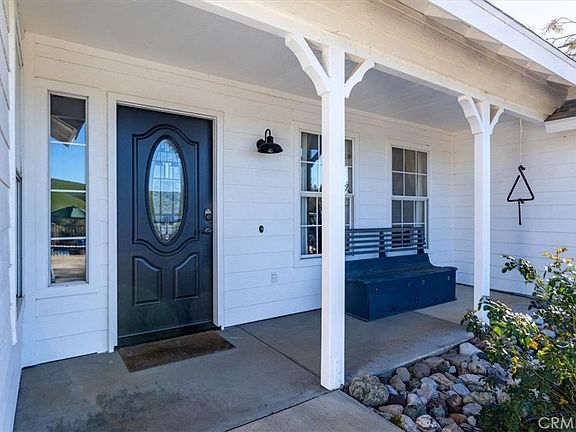 3rd image of 76945 Indian Valley Rd