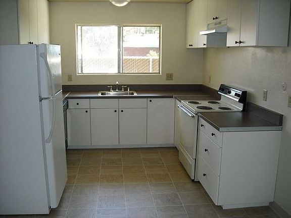 3rd image of 538 S Johnson Ave APT 3