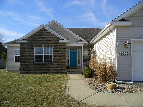 3rd image of 3009 Appletree Dr