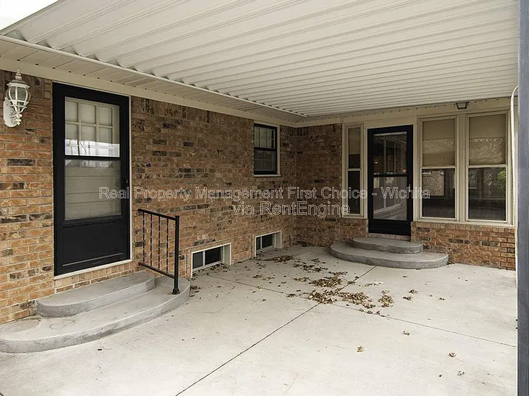 244 N Live Oak Ln — Photo 27