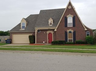 14614 S Kendalwood Blvd E, Glenpool, OK 74033
