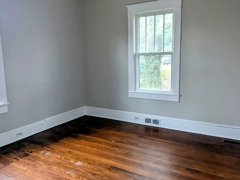 936 W Front St — Photo 10