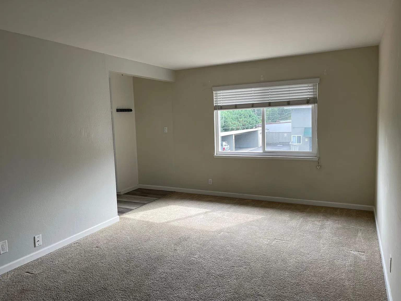 1 bed, 600 sqft, $2,095 — Photo 2
