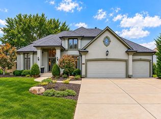 11618 S Lewis Dr, Olathe, KS 66061
