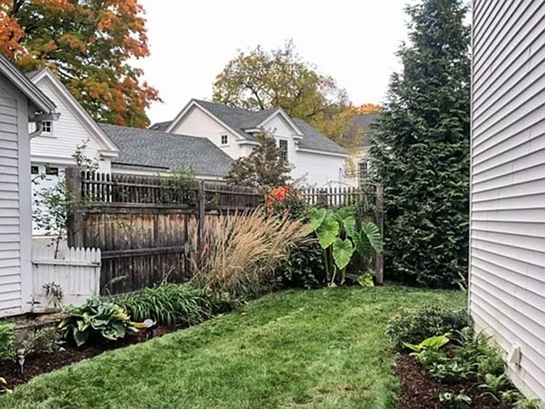 4 Elm St #1 — Photo 10