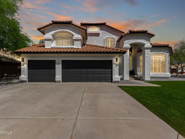 706 W NIDO Circle, Mesa, AZ 85210