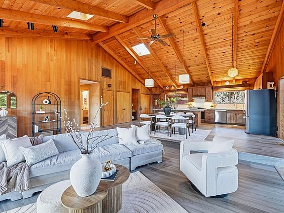 4th image of 2 No Name Rd