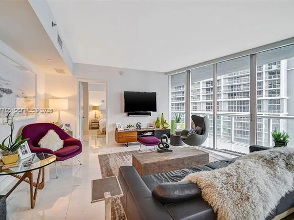 495 Brickell Ave #CU-2804
