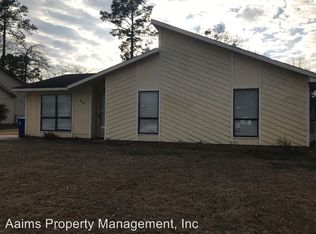 204 Duncan Rd, Spring Lake, NC 28390