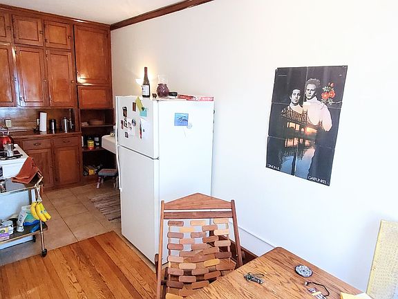 4th image of 115 Bedford St SE #3ad4c624e