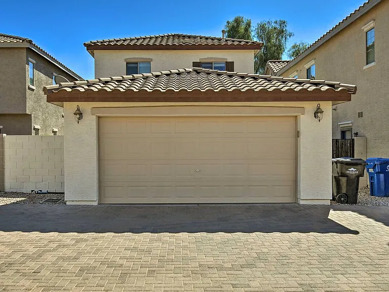 14176 W Country Gables Dr — Photo 4