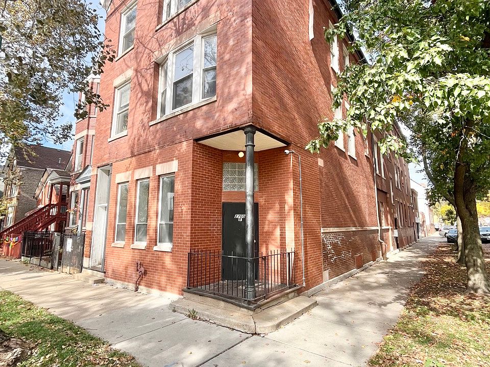 1st image of 2258 S Washtenaw Ave #1F