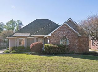 17418 Lake Wisteria Ave, Baton Rouge, LA 70817