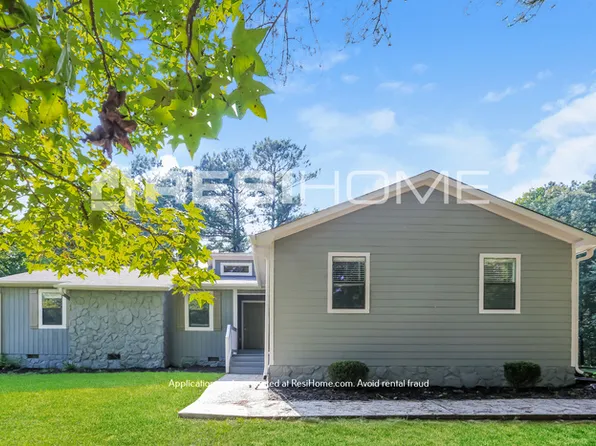 8269 Tupelo Trl, Jonesboro, GA 30236