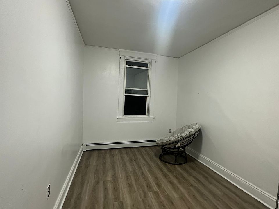 1st image of 34-34 214th Ln #36