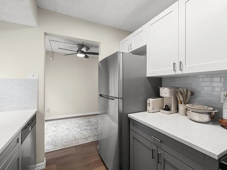 3206 W Azeele St #1-128 — Photo 6