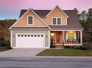 207 Nut Hatch Loop, Arden, NC 28704