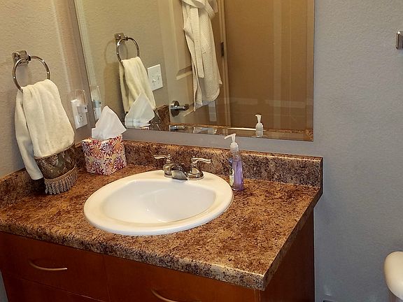 3rd image of 5401 S Park Terrace Ave #201A