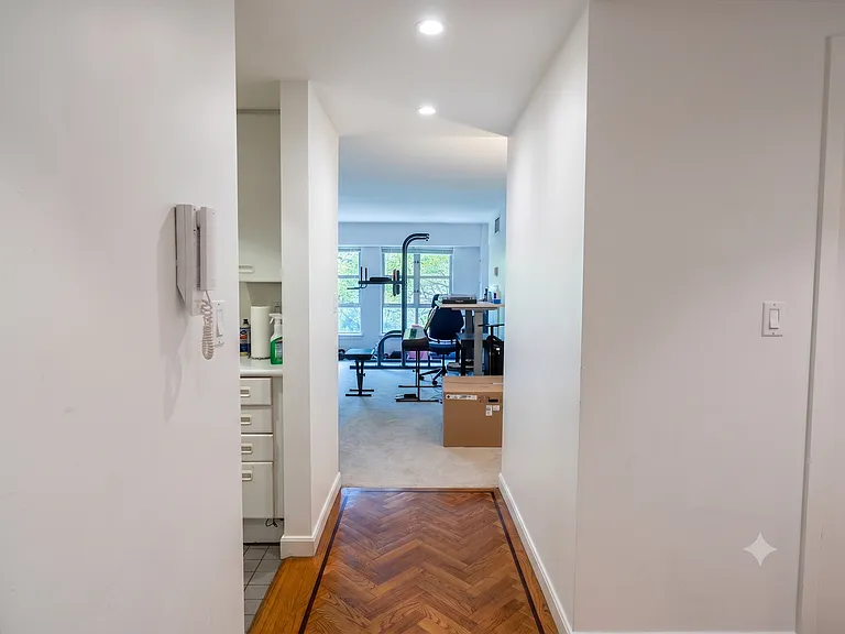 931 Massachusetts Ave #303 — Photo 9