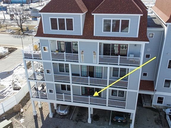 3rd image of 233 Beach Rd #A1