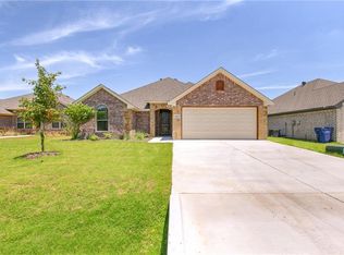 3213 McCoy Ln, Granbury, TX 76049