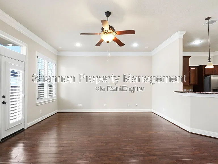 5642 Petty St #A — Photo 12