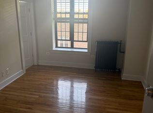 4524 N Sheridan Rd #3, Chicago, IL 60640