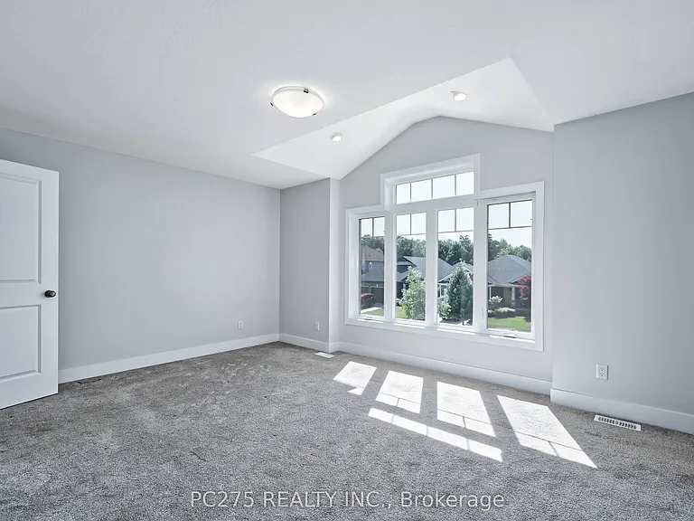 31 Ashberry Pl — Photo 19