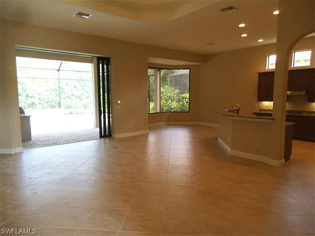 2nd image of 5725 Hammock Isles Dr