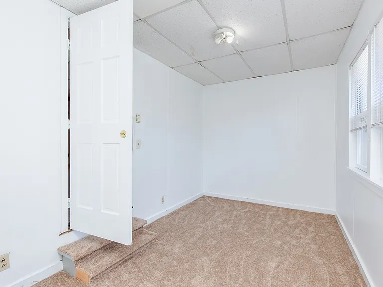 2 Williams Ct #2 — Photo 7