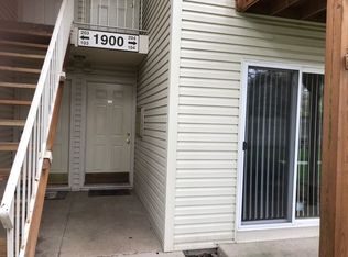 1900-104 Light Rd, Oswego, IL 60543