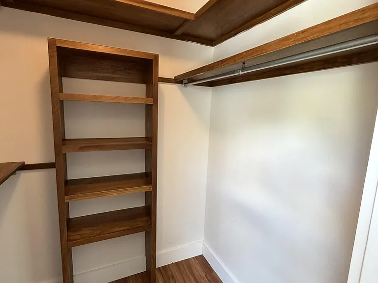 721 Wayland Dr — Photo 31